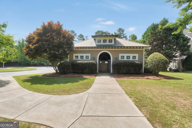 231 Homestead Circle, Forsyth, GA 31029