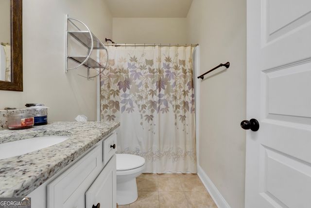 231 Homestead Circle, Forsyth, GA 31029