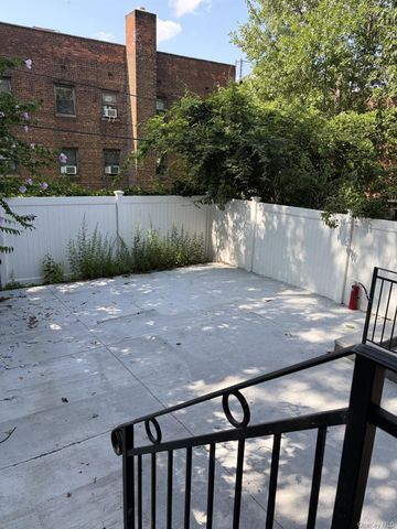 14441 78th Avenue 1, Flushing, NY 11367
