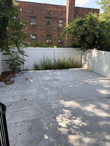 14441 78th Avenue 1, Flushing, NY 11367