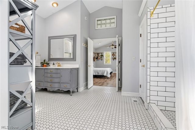 4767 Etter Drive, North Canton, OH 44232