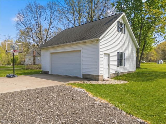 4767 Etter Drive, North Canton, OH 44232