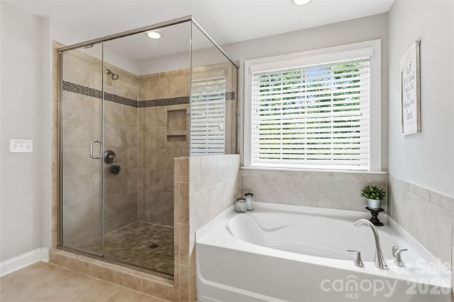 11062 River Oaks Drive NW, Concord, NC 28027