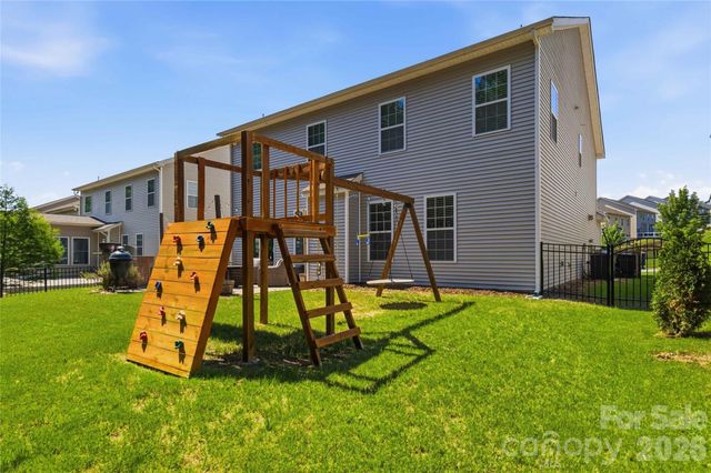 11062 River Oaks Drive NW, Concord, NC 28027