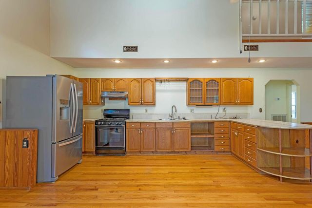 165 Paglen Ridge Drive, Pikeville, TN 37367