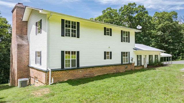 165 Paglen Ridge Drive, Pikeville, TN 37367