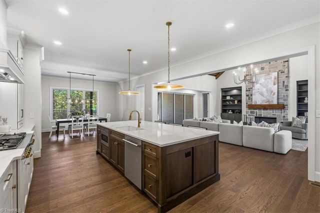 7539 Shadow Creek Drive, Summerfield, NC 27358