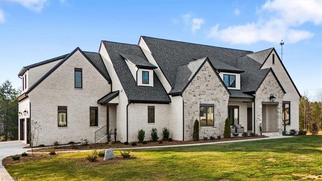 7539 Shadow Creek Drive, Summerfield, NC 27358
