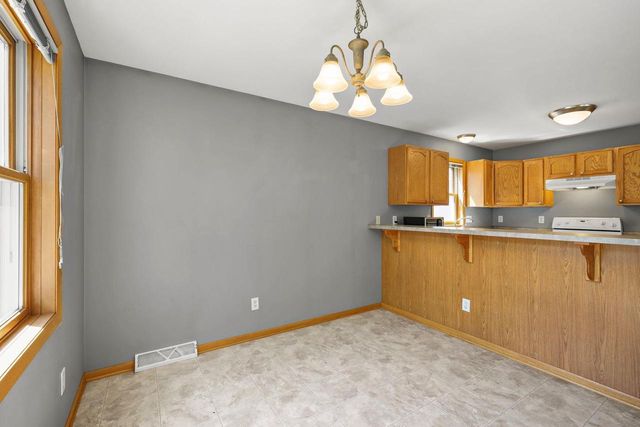 1502 Waldorf Boulevard, Madison, WI 53719