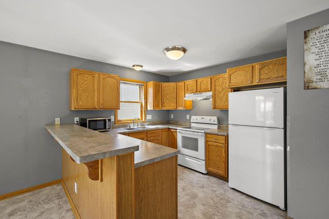 1502 Waldorf Boulevard, Madison, WI 53719