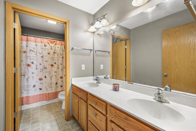 1502 Waldorf Boulevard, Madison, WI 53719