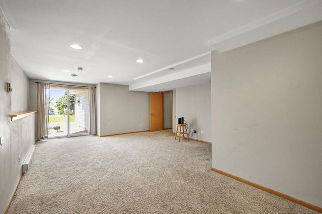 1502 Waldorf Boulevard, Madison, WI 53719