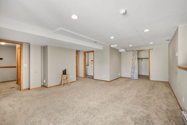 1502 Waldorf Boulevard, Madison, WI 53719