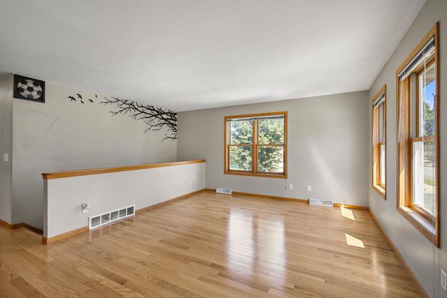 1502 Waldorf Boulevard, Madison, WI 53719