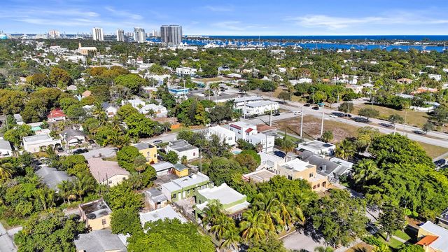 627 30th Street, West Palm Beach, FL 33407