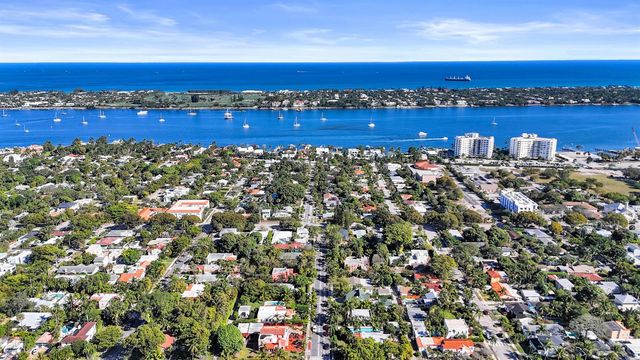 627 30th Street, West Palm Beach, FL 33407