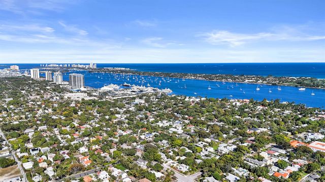 627 30th Street, West Palm Beach, FL 33407