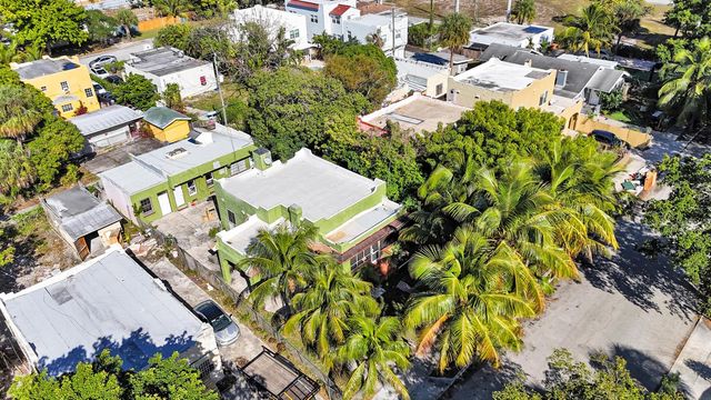 627 30th Street, West Palm Beach, FL 33407
