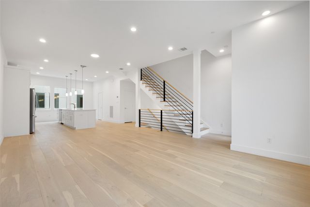 3915 N Hall Street 103, Dallas, TX 75219
