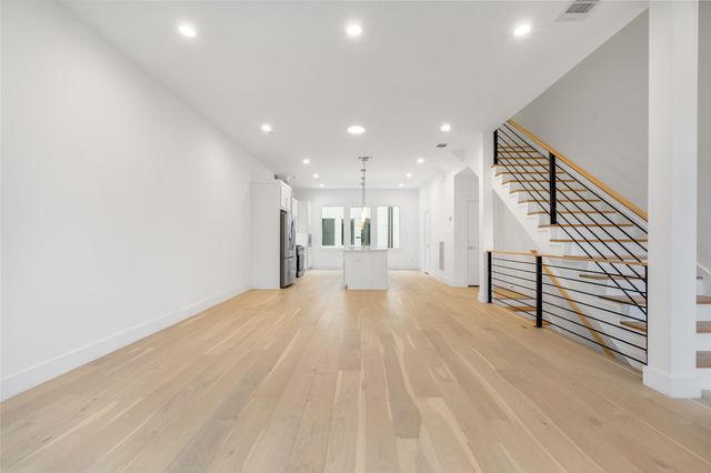 3915 N Hall Street 103, Dallas, TX 75219