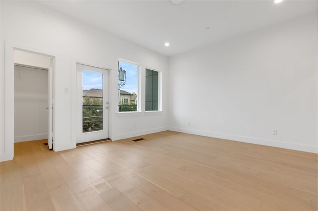 3915 N Hall Street 103, Dallas, TX 75219