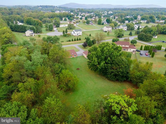 1414 KITCHENS ORCHARD, Falling Waters, WV 25419