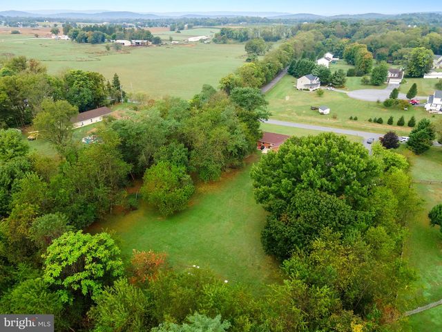 1414 KITCHENS ORCHARD, Falling Waters, WV 25419