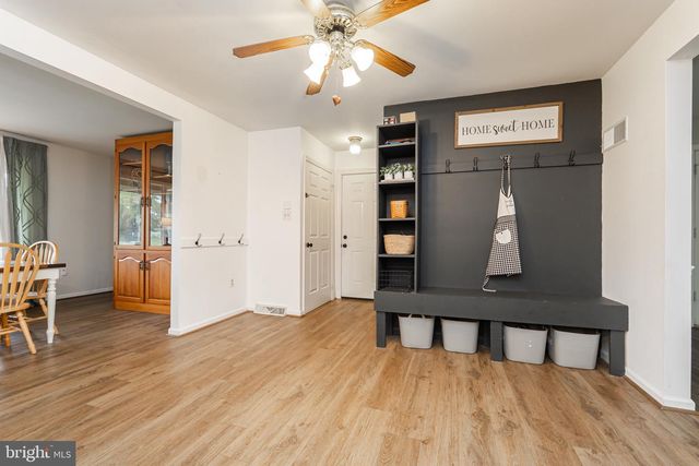 1414 KITCHENS ORCHARD, Falling Waters, WV 25419