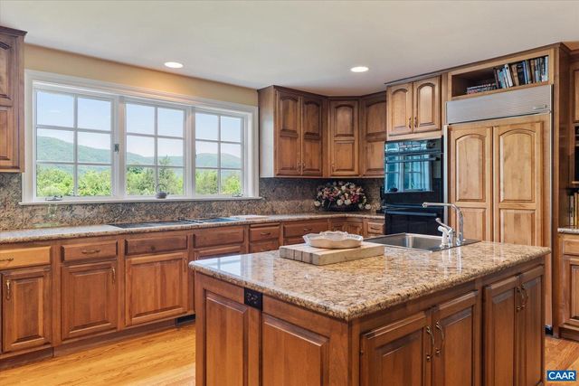 5190 SUGAR RIDGE RD, Crozet, VA 22932