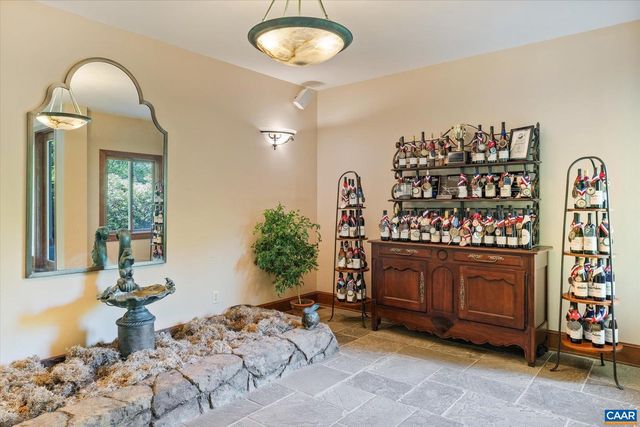 5190 SUGAR RIDGE RD, Crozet, VA 22932