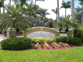 761 N Pine Island Rd 104, Plantation, FL 33324