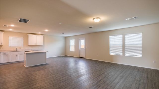 472 Lake Erie Drive, Princeton, TX 75407