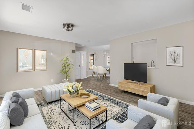 2301 Bayhead Drive, Middlesex, NJ 08859