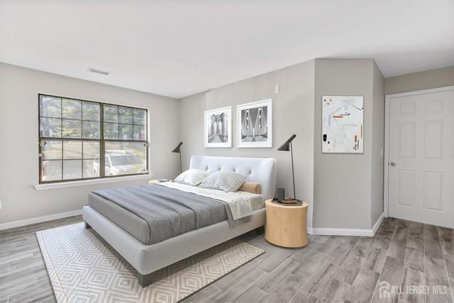 2301 Bayhead Drive, Middlesex, NJ 08859