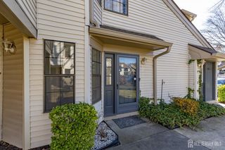 2301 Bayhead Drive, Middlesex, NJ 08859