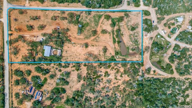 1062 County Road 122 Lot 4, Floresville, TX 78114
