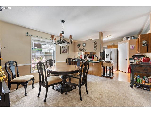 17969 S GRANT Dr, Oregon City, OR 97045