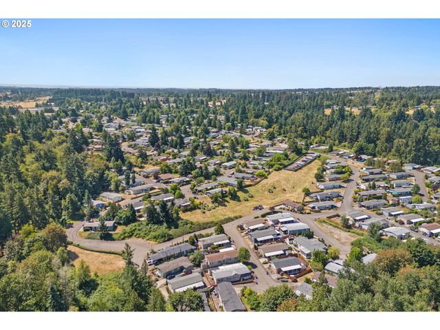 17969 S GRANT Dr, Oregon City, OR 97045