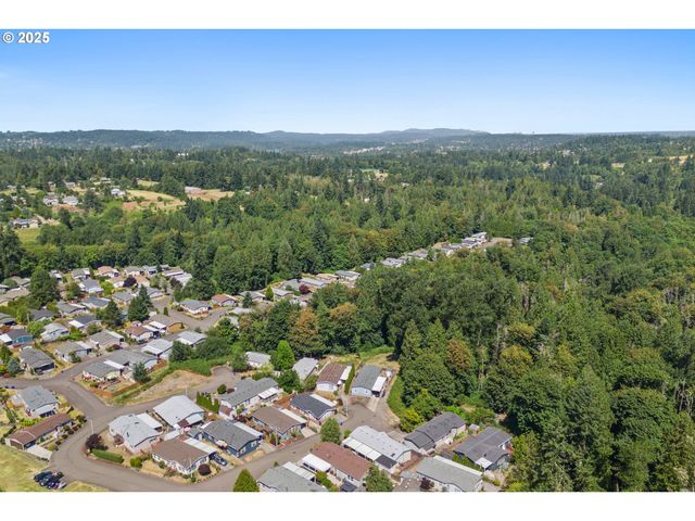 17969 S GRANT Dr, Oregon City, OR 97045