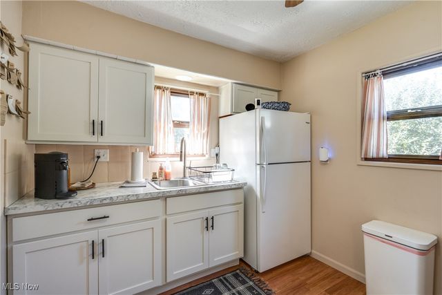 3076 N Turkeyfoot Road, Akron, OH 44319