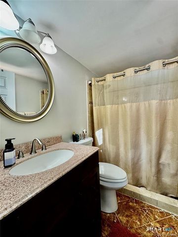 53 Jefferson Oval B, Yorktown, NY 10598