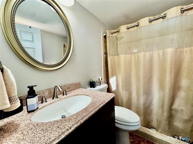 53 Jefferson Oval B, Yorktown, NY 10598