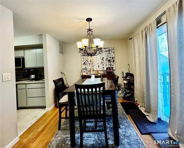 53 Jefferson Oval B, Yorktown, NY 10598