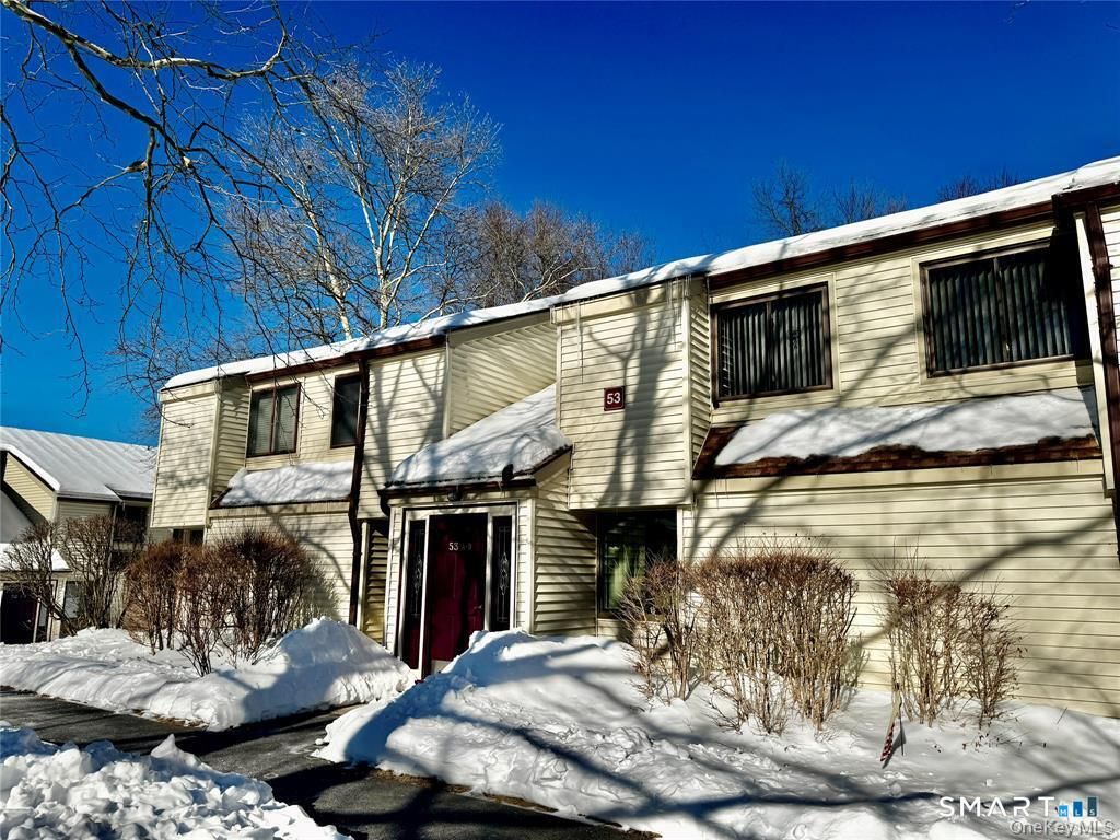 53 Jefferson Oval B, Yorktown, NY 10598