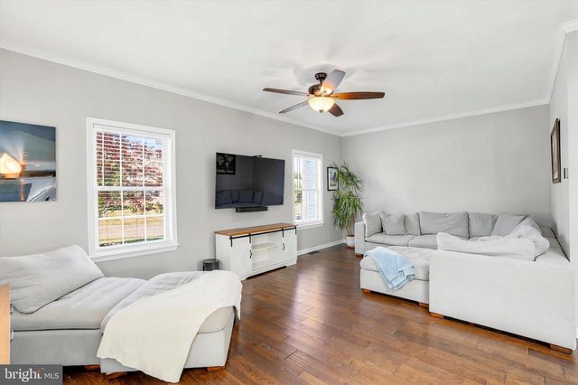 312 GALWAY DR, West Chester, PA 19380