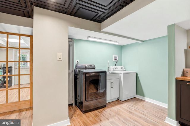 312 GALWAY DR, West Chester, PA 19380