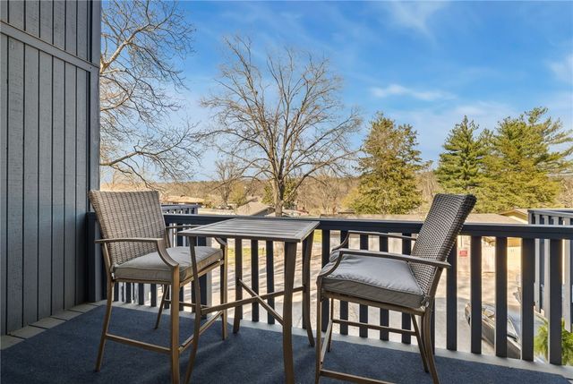 4 Annette Lane, Bella Vista, AR 72715