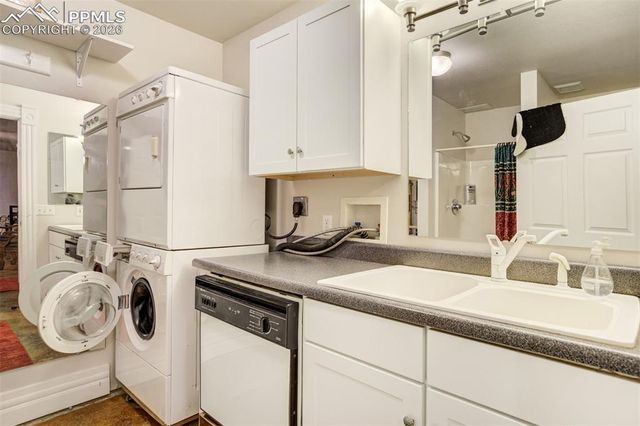 20252 W Elk Creek Drive, Colorado Springs, CO 80908