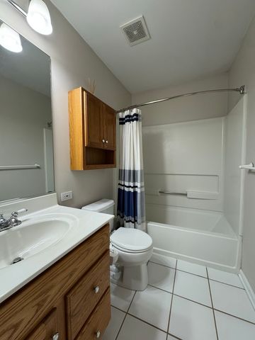 3029 Peachtree Circle, Aurora, IL 60502