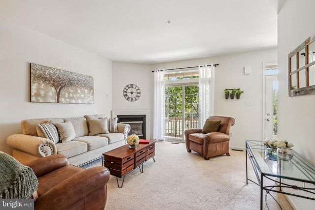 214 SUMMER COURT, Sellersville, PA 18960